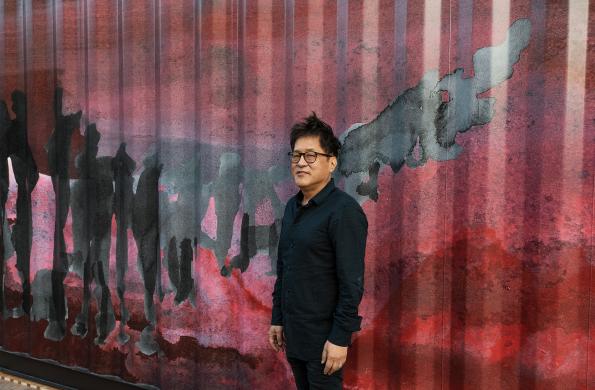 Taiji Terasaki in front of Transcendients container