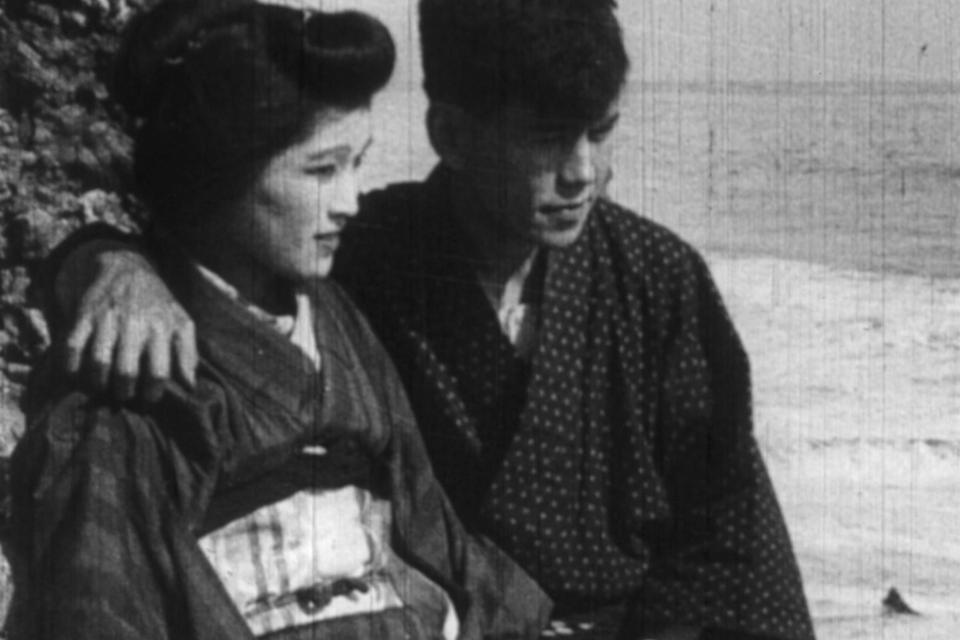 couple beach from oath of the sword movie